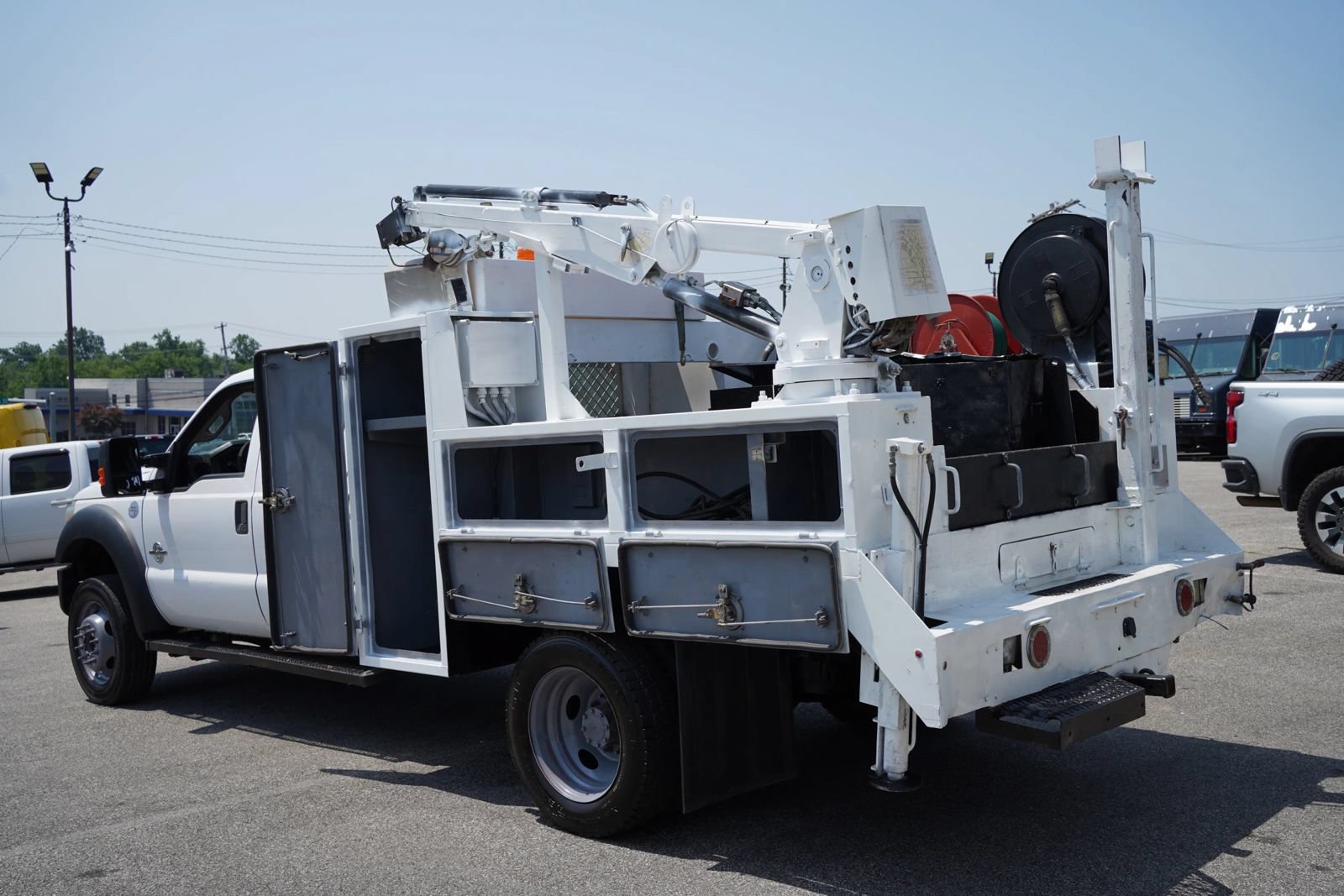 Used 2015 Ford F550 4x4 Crew Cab Super Duty image 17
