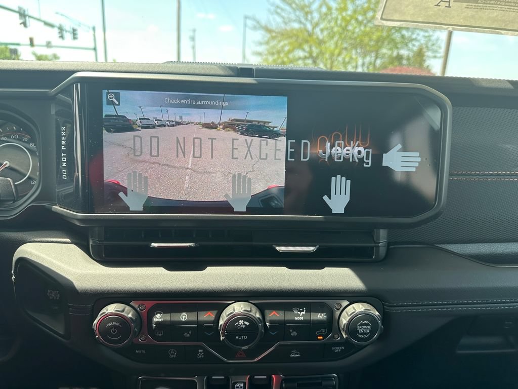New 2026 Jeep Gladiator Mojave AWD/4WD image 26