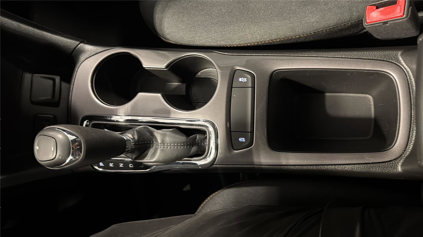 Used 2019 Chevrolet Cruze LS w/ LS Convenience Package FWD image 20