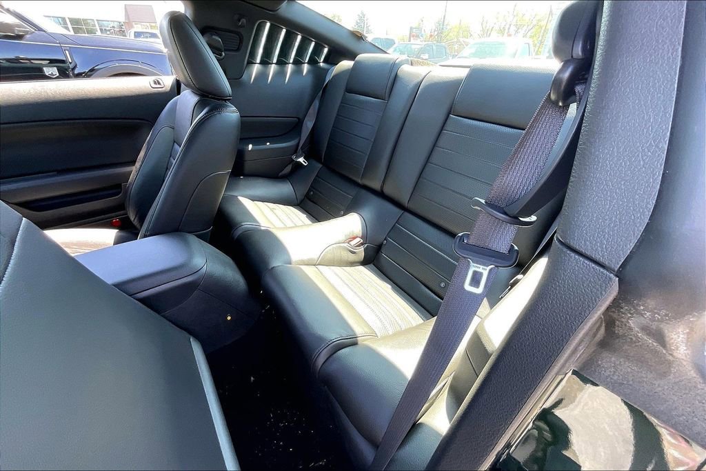Used 2009 Ford Mustang GT RWD image 21