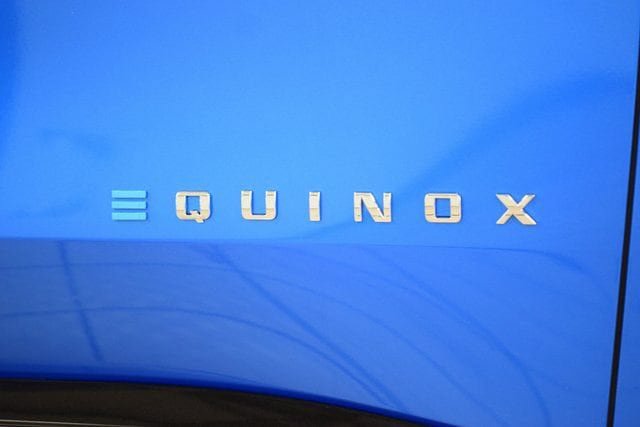New 2026 Chevrolet Equinox EV LT w/ Convenience Package II FWD image 16