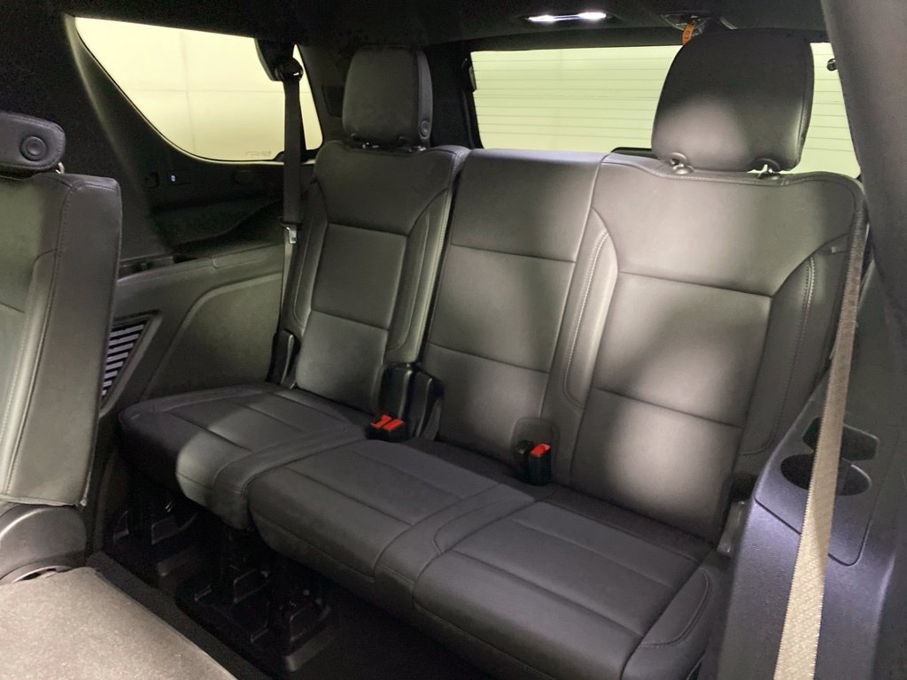 Used 2025 Chevrolet Tahoe LT w/ Comfort Package AWD/4WD image 15