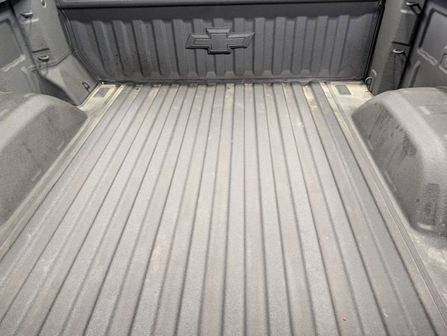 Used 2021 Chevrolet Silverado 1500 LT Trail Boss w/ Bed Protection Package AWD/4WD image 6