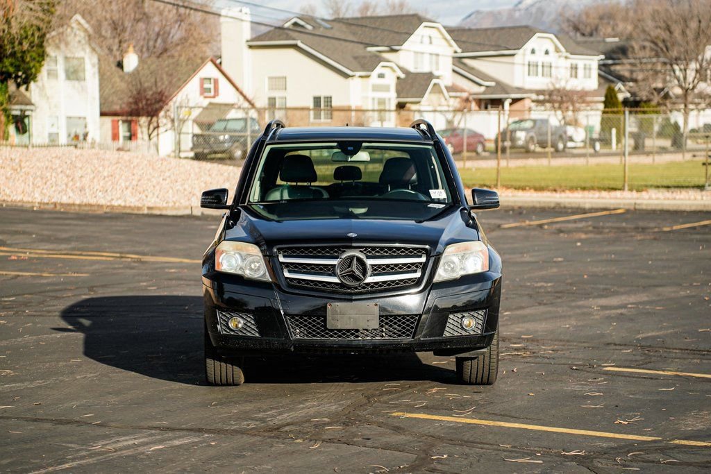 Used 2012 Mercedes-Benz GLK 350 4MATIC image 2
