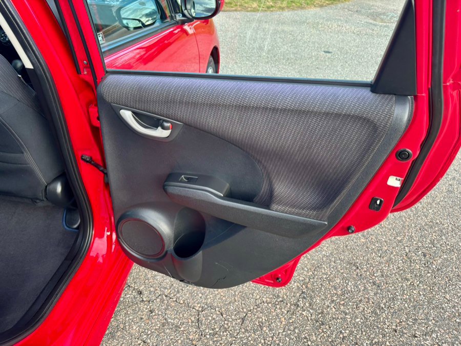 Used 2013 Honda Fit Sport image 17