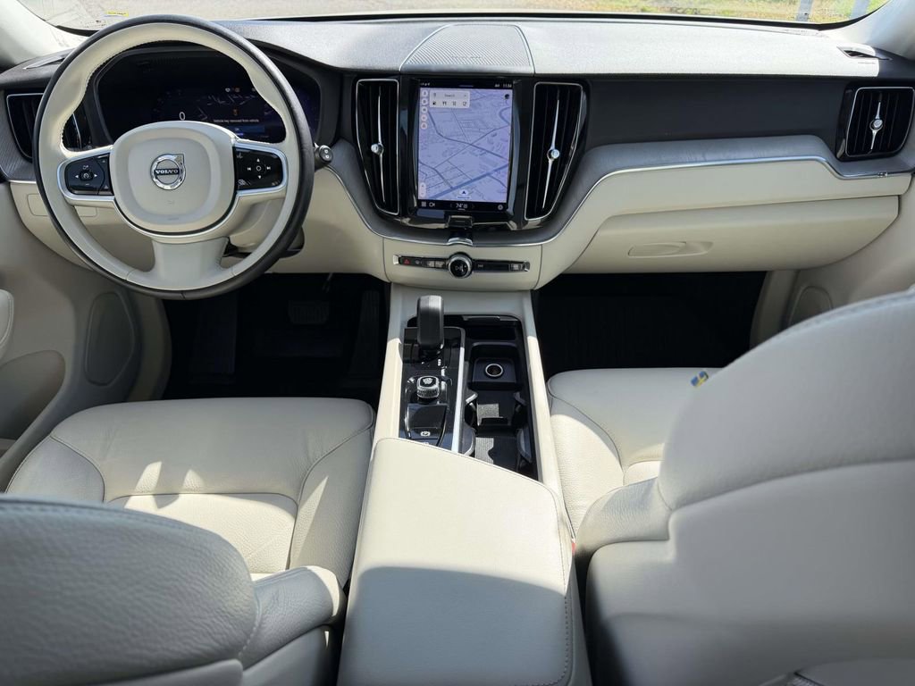 Used 2023 Volvo XC60 B5 Plus w/ Protection Package Premier image 2