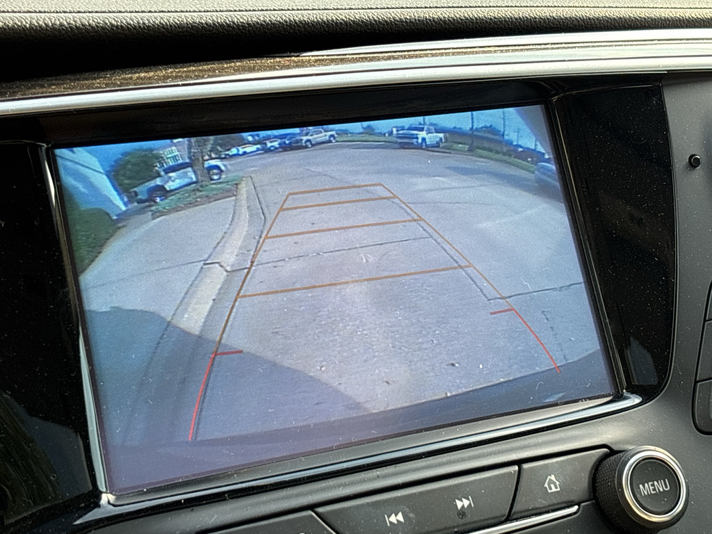 Used 2020 Buick Envision Premium AWD/4WD image 23