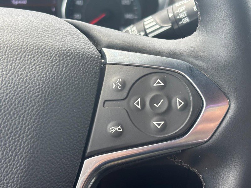 Certified 2023 Chevrolet Traverse RS FWD image 19