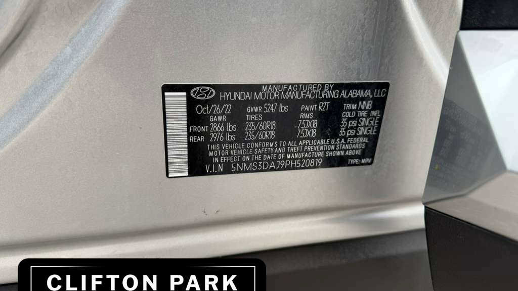 Used 2023 Hyundai Santa Fe SEL w/ Premium Package AWD/4WD image 28