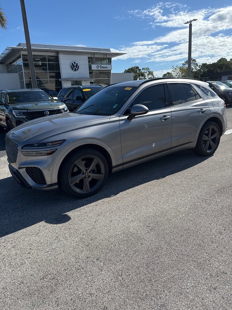 Used 2022 Genesis GV70 2.5T w/ Sport Prestige Package