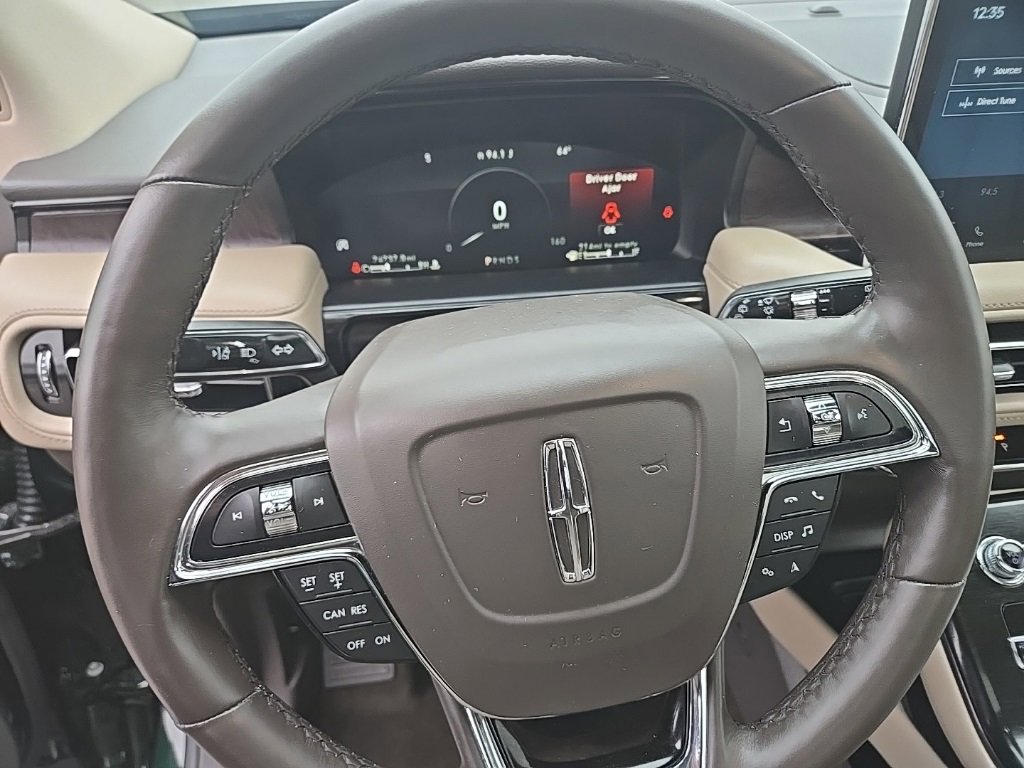 Used 2021 Lincoln Nautilus Reserve image 13