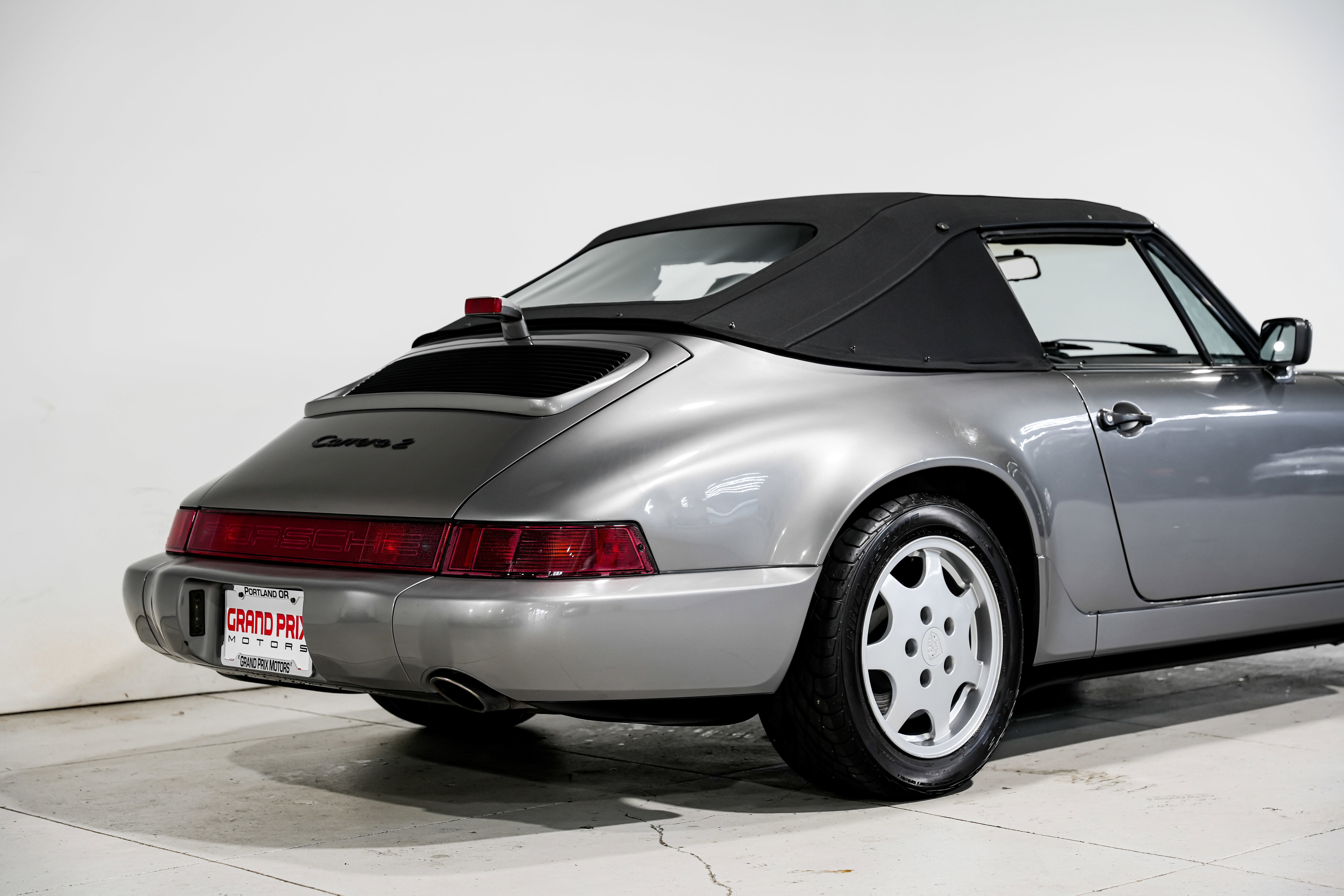Used 1990 Porsche 911 Carrera image 34