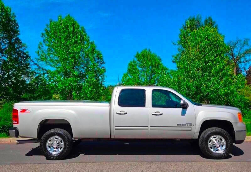 Used 2007 GMC Sierra 3500 SLT w/ Convenience Package image 6