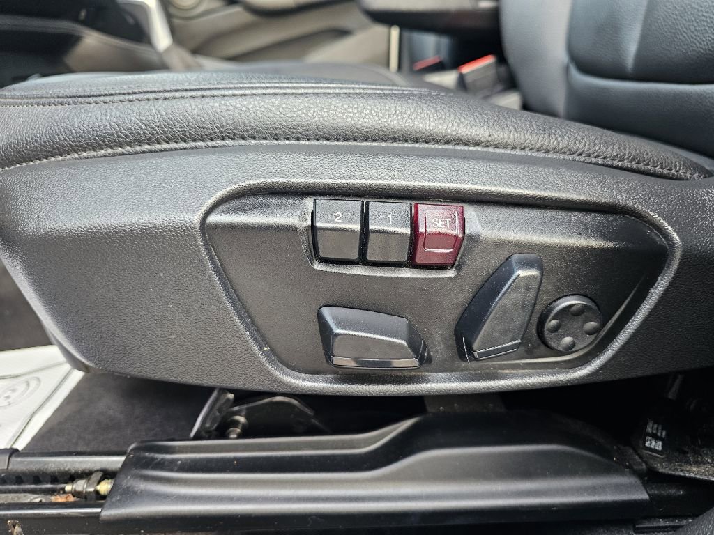 Used 2017 BMW X1 xDrive28i AWD/4WD image 25