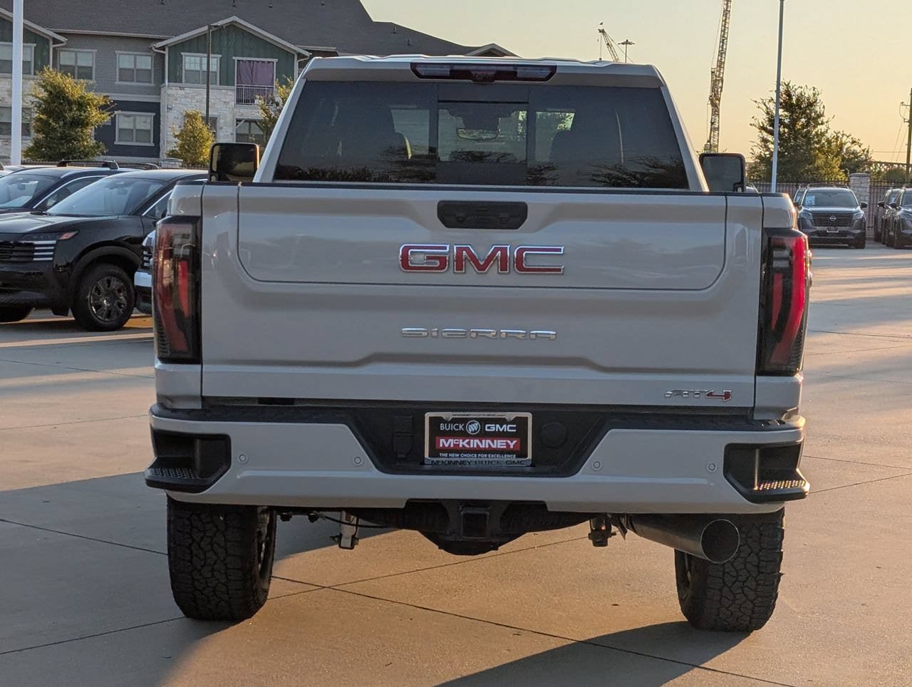 New 2026 GMC Sierra 2500 AT4 w/ AT4 Premium Plus Package AWD/4WD image 5