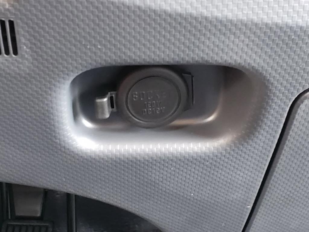 New 2025 Chevrolet Low Cab Forward image 17