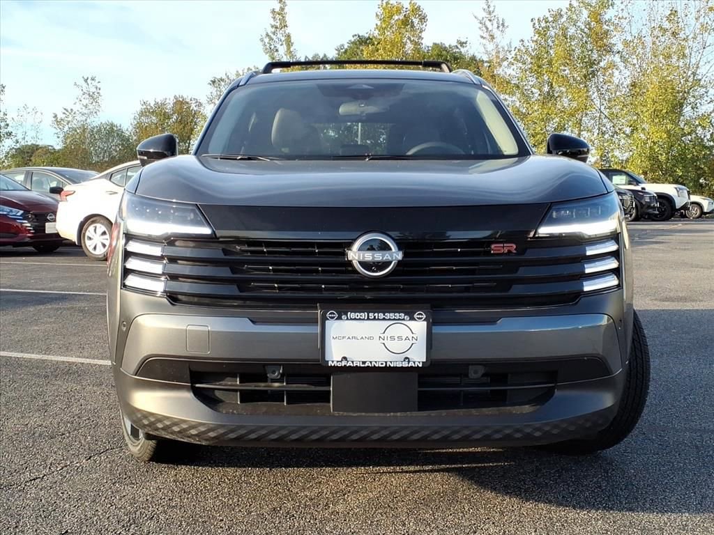 New 2026 Nissan Kicks SR w/ Cold Weather Package image 2