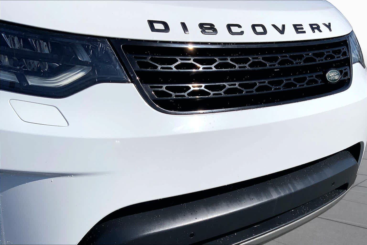 Used 2018 Land Rover Discovery SE AWD/4WD image 29