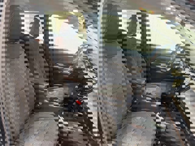 New 2027 Chevrolet Bolt LT w/ Comfort Package image 18