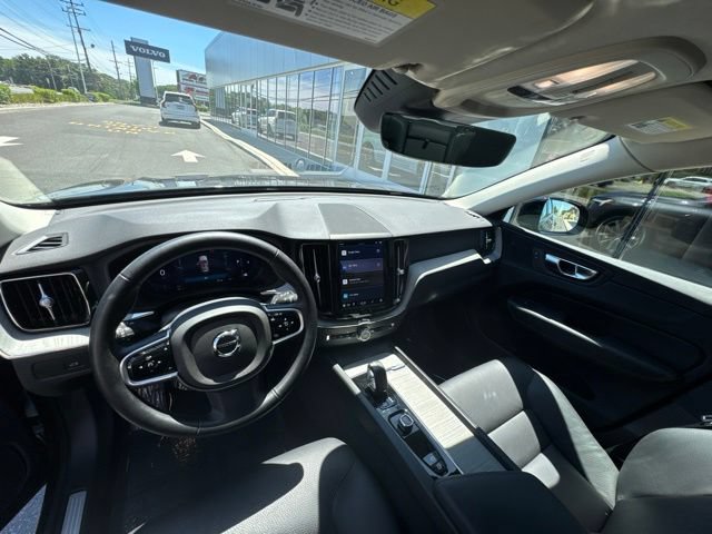 Certified 2025 Volvo XC60 B5 Plus AWD/4WD image 20