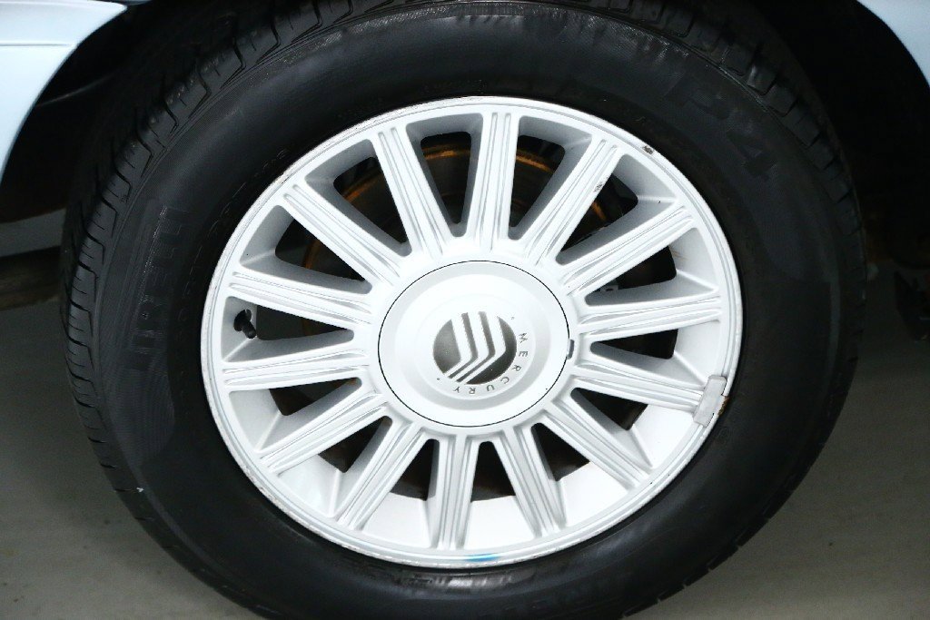 Used 2008 Mercury Grand Marquis LS image 40