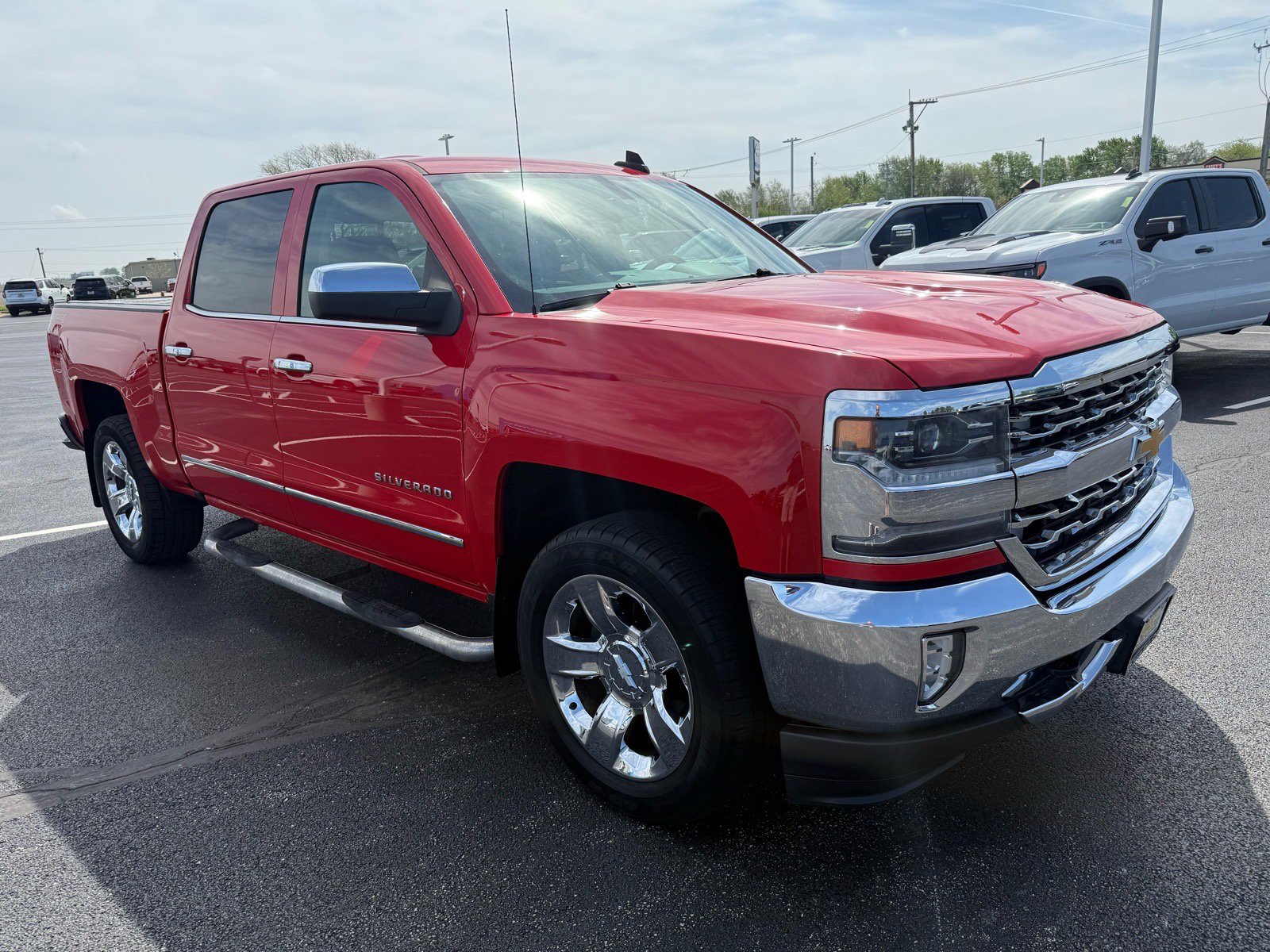 Used 2016 Chevrolet Silverado 1500 LTZ w/ Sport Package AWD/4WD image 7