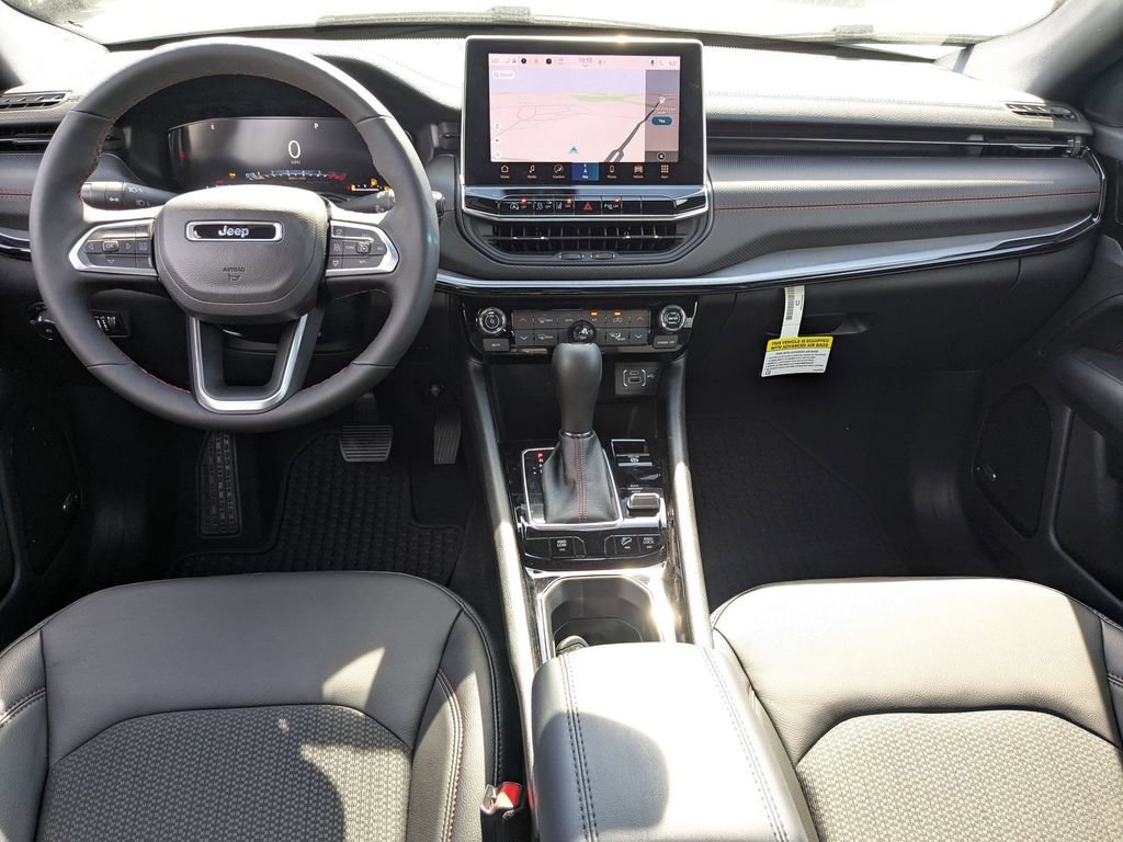 New 2026 Jeep Compass Trailhawk w/ Sun, Sound & Navigation Group AWD/4WD image 24