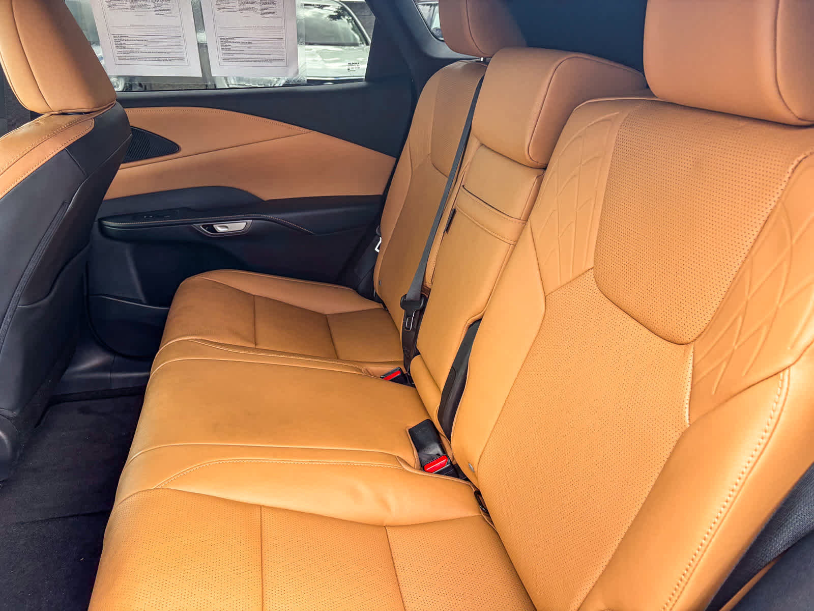 Used 2024 Lexus RX 350 Premium Plus w/ Convenience Package FWD image 18