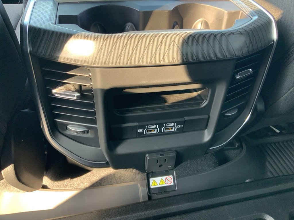 New 2026 RAM 1500 2WD Crew Cab image 23