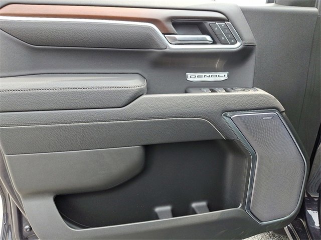 New 2025 GMC Sierra 1500 Denali w/ Denali Reserve Package image 8