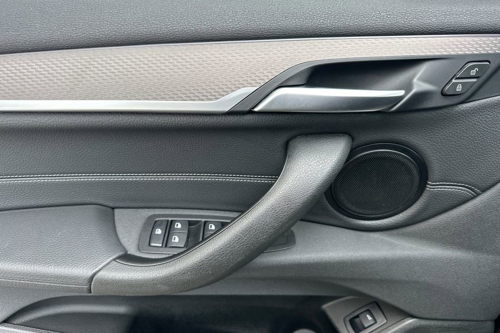 Used 2018 BMW X2 xDrive28i w/ M SportX Package image 10