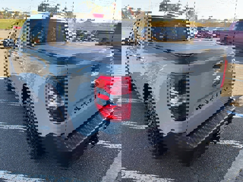 Used 2022 Ford Maverick XL w/ Equipment Group 100A Standard image 19