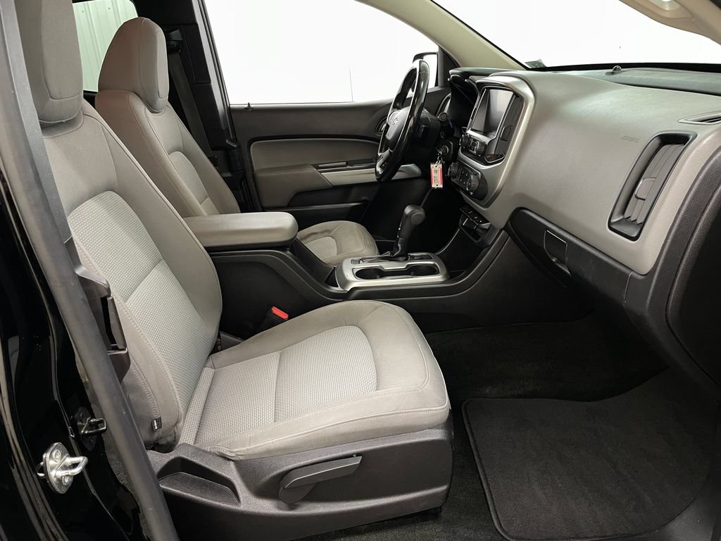 Used 2016 Chevrolet Colorado LT w/ LT Convenience Package AWD/4WD image 35