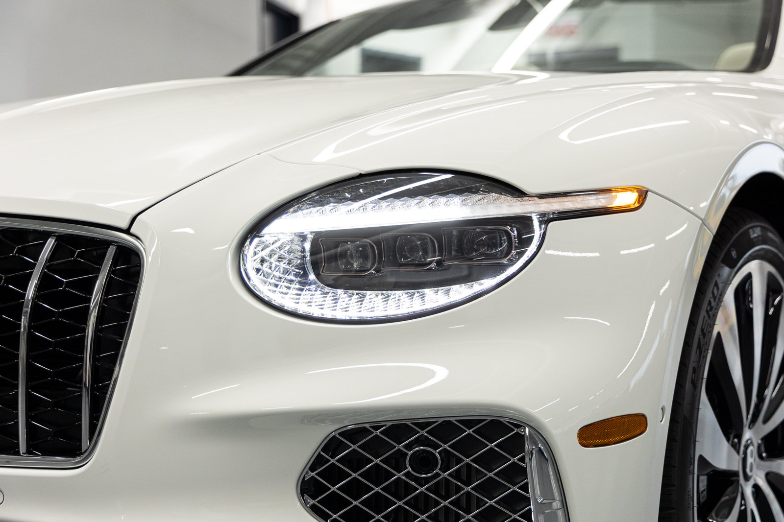 New 2026 Bentley Continental GT Azure AWD/4WD image 17