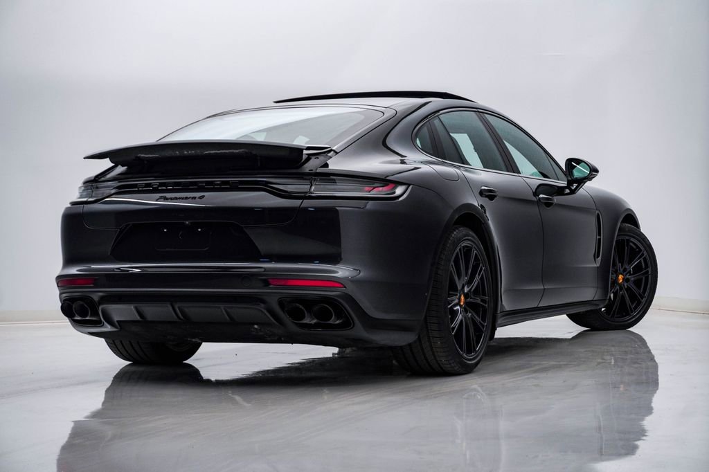 Certified 2023 Porsche Panamera 4 Platinum Edition image 11