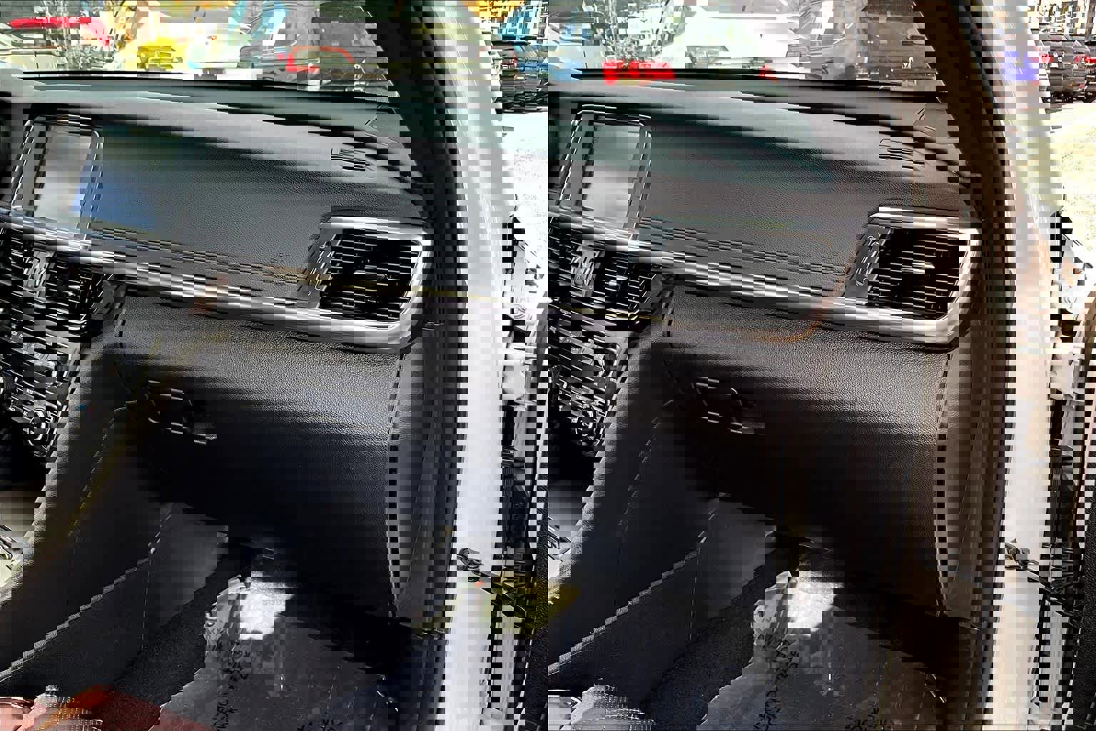 Used 2017 Kia Optima SX image 18