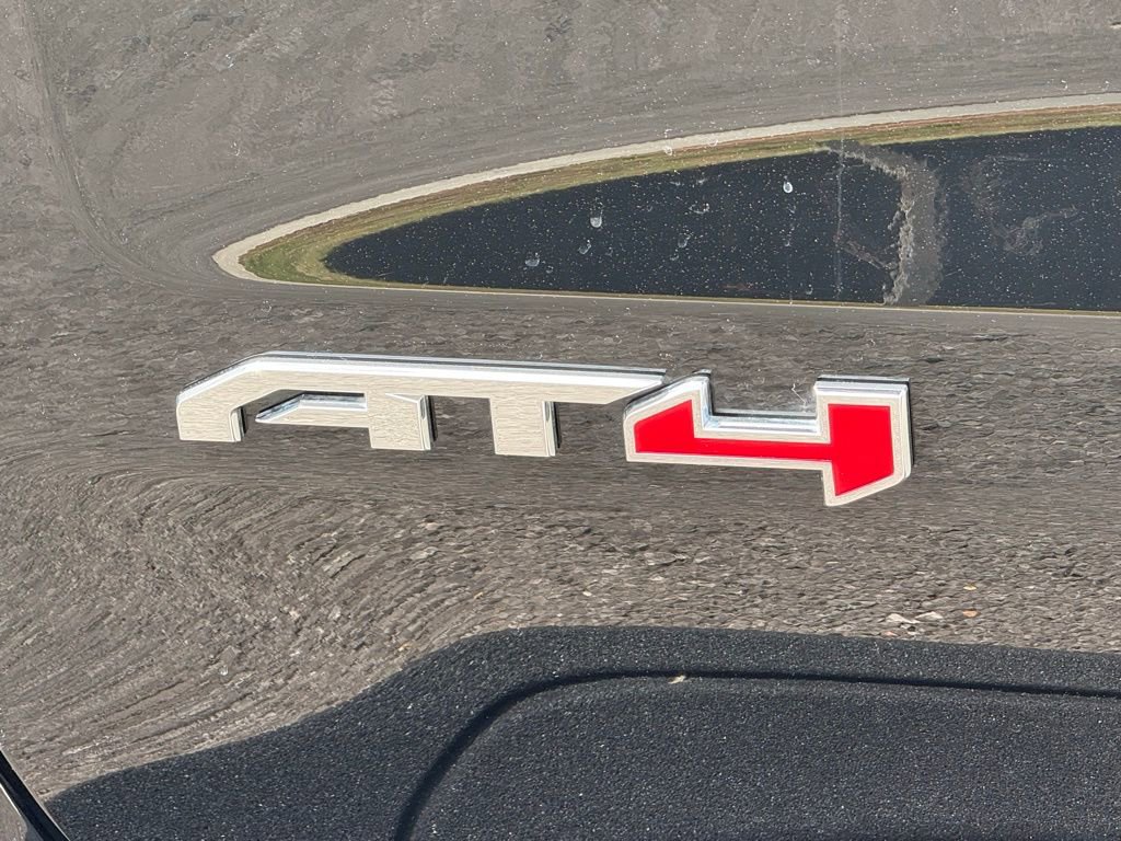 Used 2025 GMC Sierra 1500 AT4 w/ AT4 Premium Package image 49