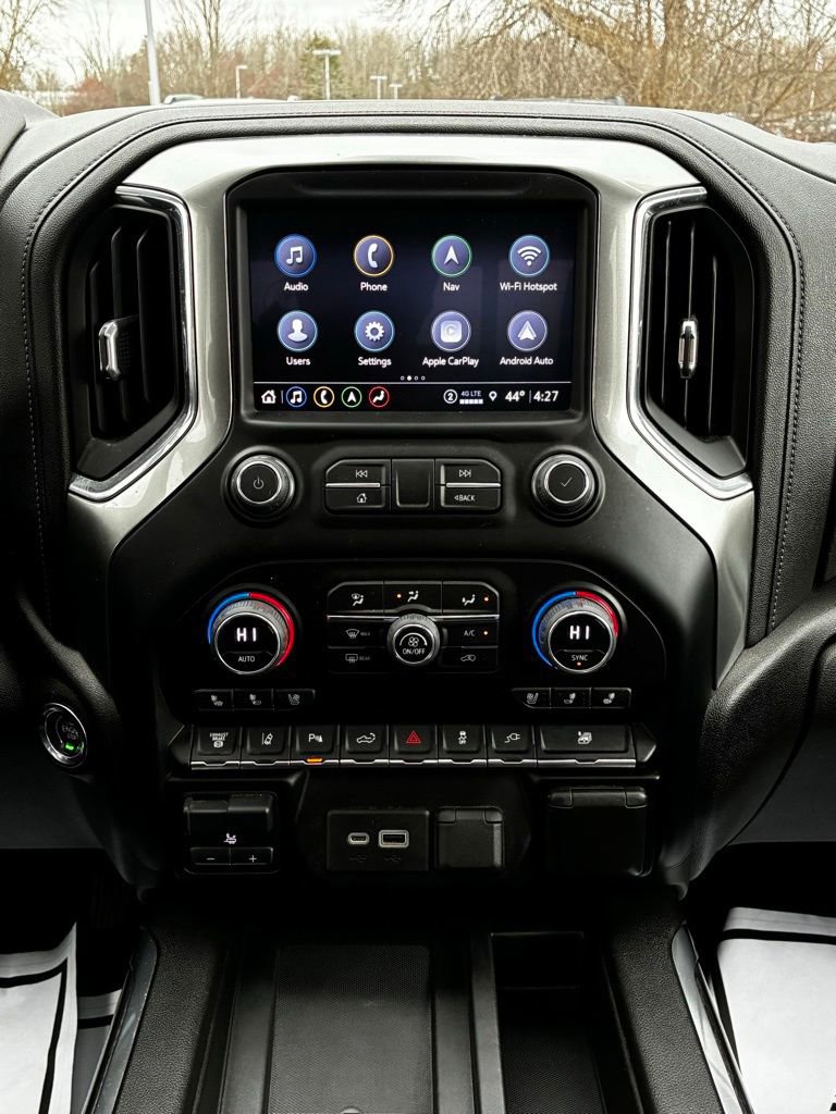 Used 2022 Chevrolet Silverado 2500 LTZ w/ LTZ Premium Package image 30