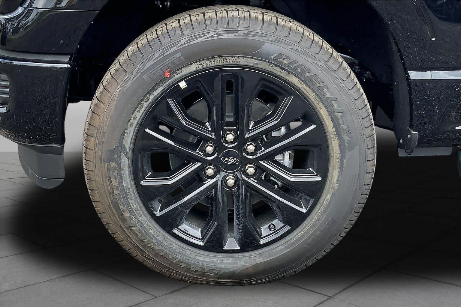 New 2026 Ford F150 XLT w/ Equipment Group 303A High AWD/4WD image 12