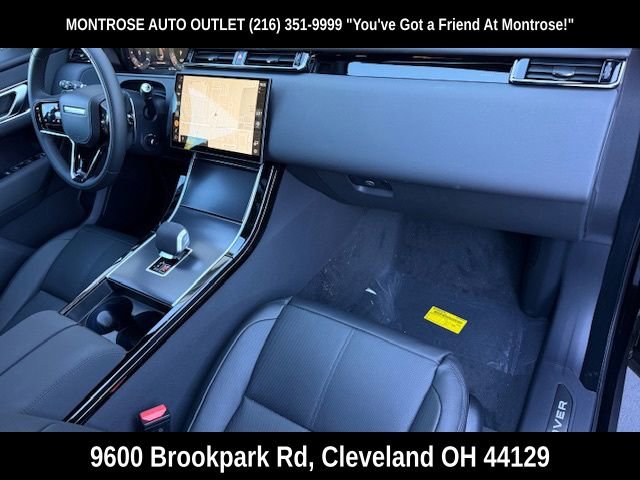 New 2026 Land Rover Range Rover Velar Dynamic SE image 14