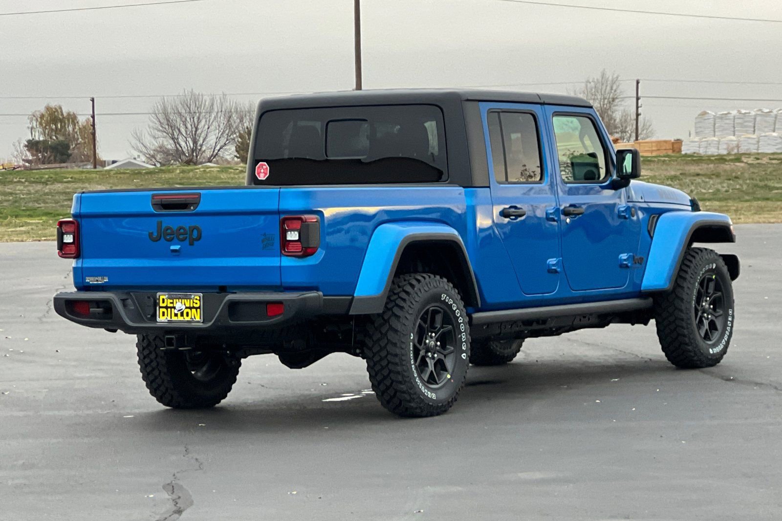 New 2026 Jeep Gladiator Sport AWD/4WD image 3