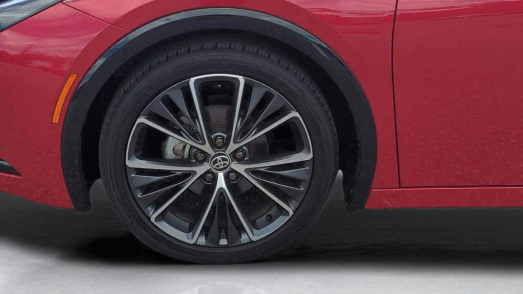 Used 2024 Toyota Prius XLE image 35