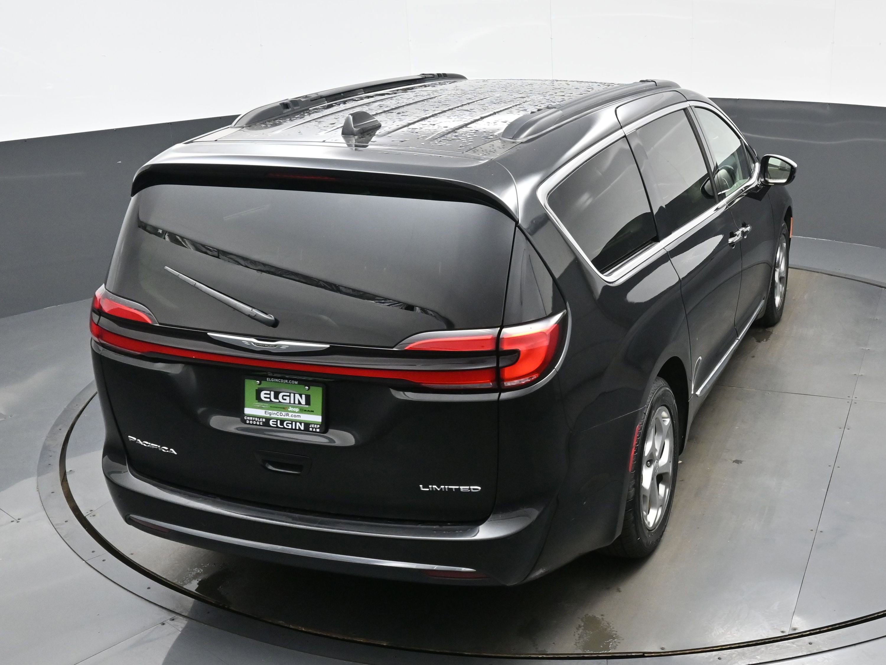 Used 2022 Chrysler Pacifica Limited image 37