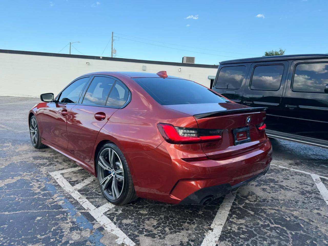 Used 2019 BMW 330i Sedan RWD image 4