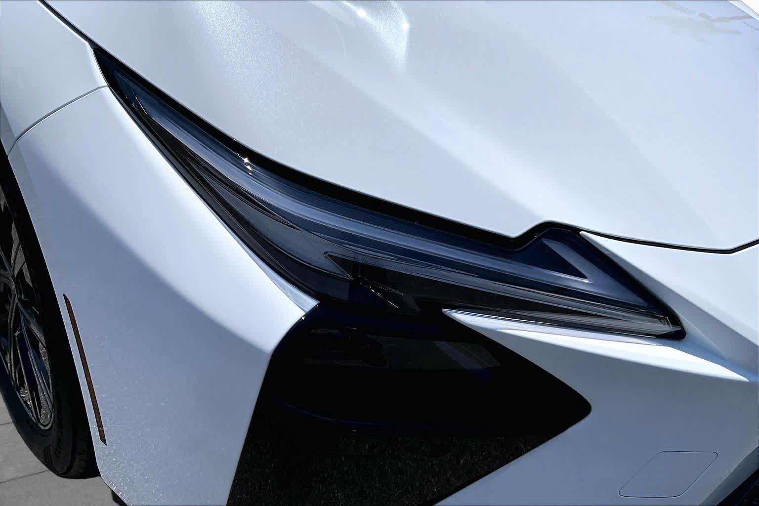 New 2026 Lexus ES 350e w/ Convenience Package FWD image 21