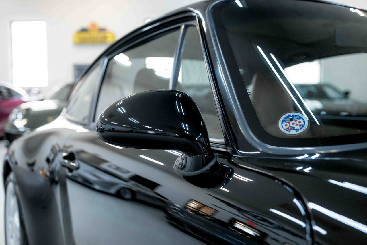 Used 1998 Porsche 911 Carrera 4S image 17