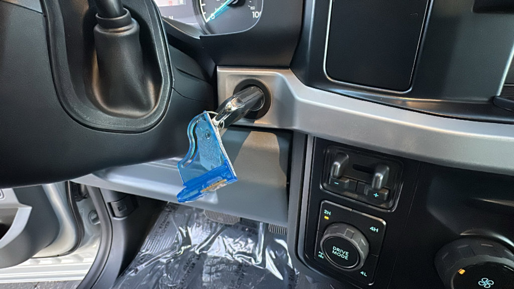 New 2026 Ford F250 XL w/ STX Appearance Package image 17