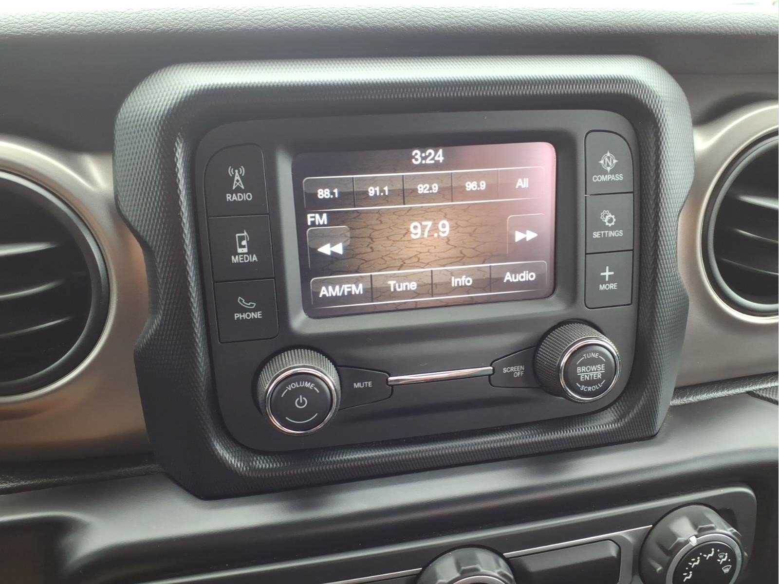 Used 2020 Jeep Wrangler Sport AWD/4WD image 16