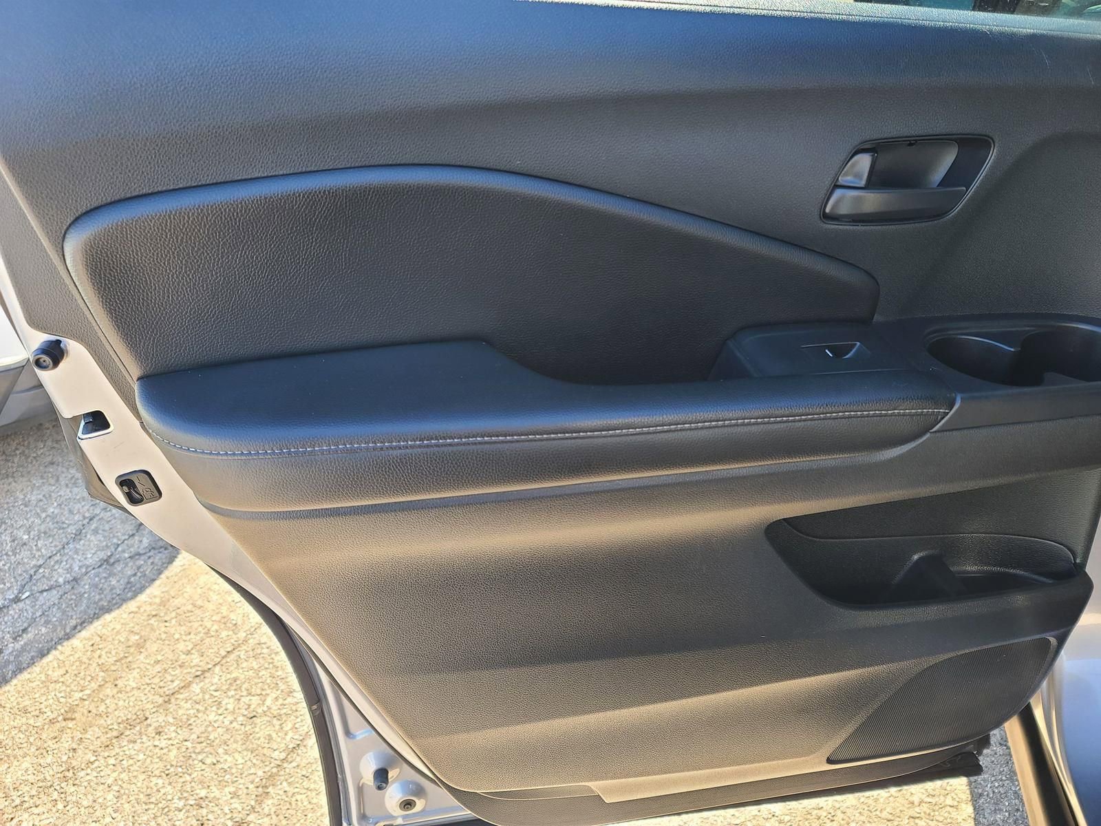 Used 2022 Honda Passport EX-L image 10