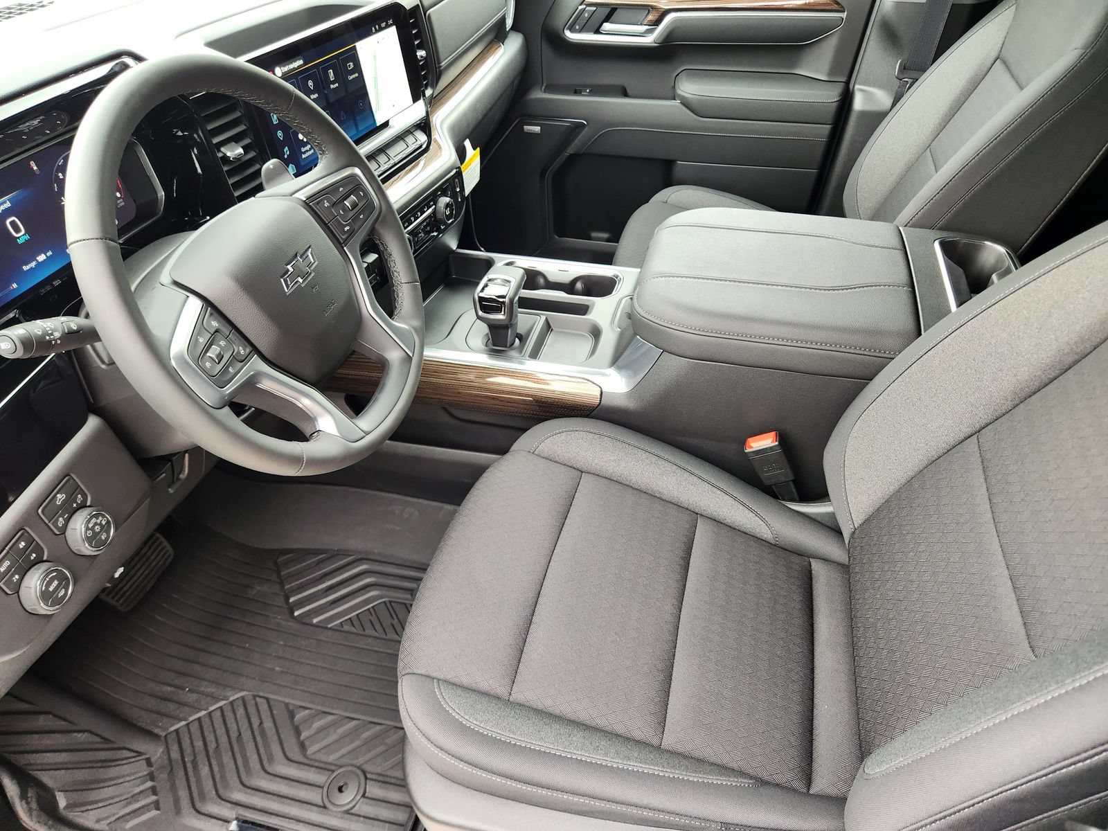 New 2026 Chevrolet Silverado 1500 LT Trail Boss w/ Convenience Package II AWD/4WD image 13